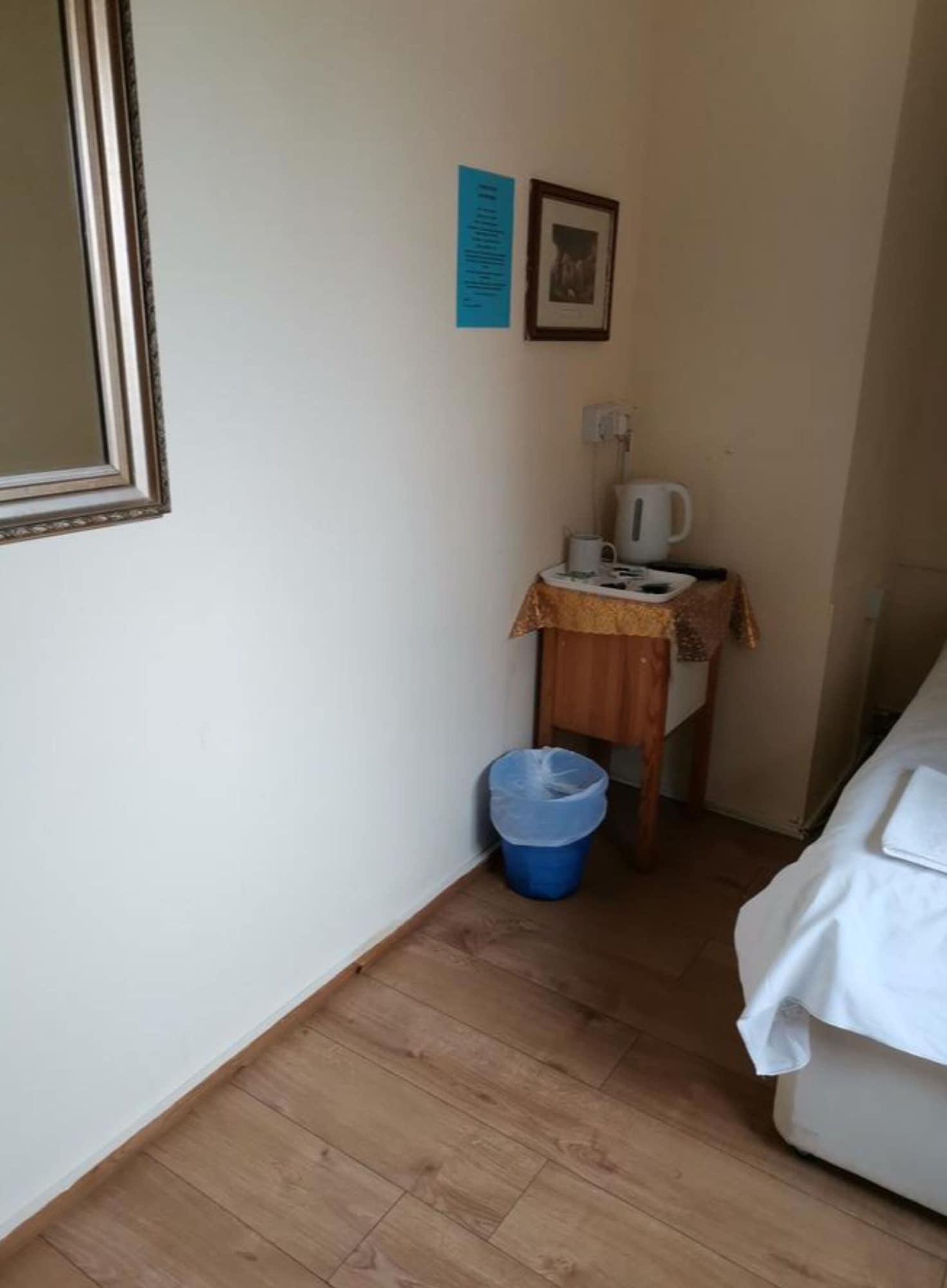Hotel Swan Inn, Heathrow Airport Stanwell