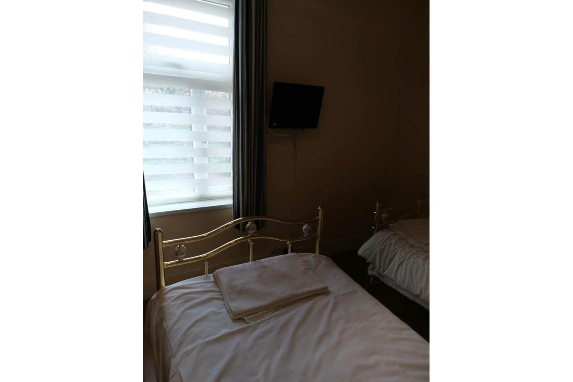 Swan Inn, Heathrow Airport Hotel Stanwell