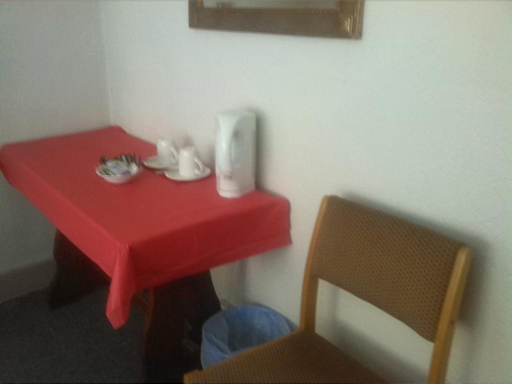 Swan Inn, Heathrow Airport Hotel 2*
