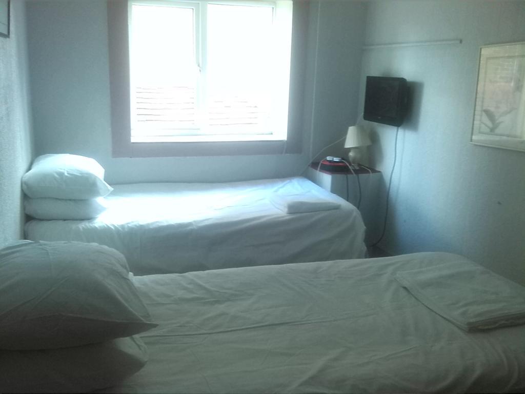 Hotel Swan Inn, Heathrow Airport Stanwell