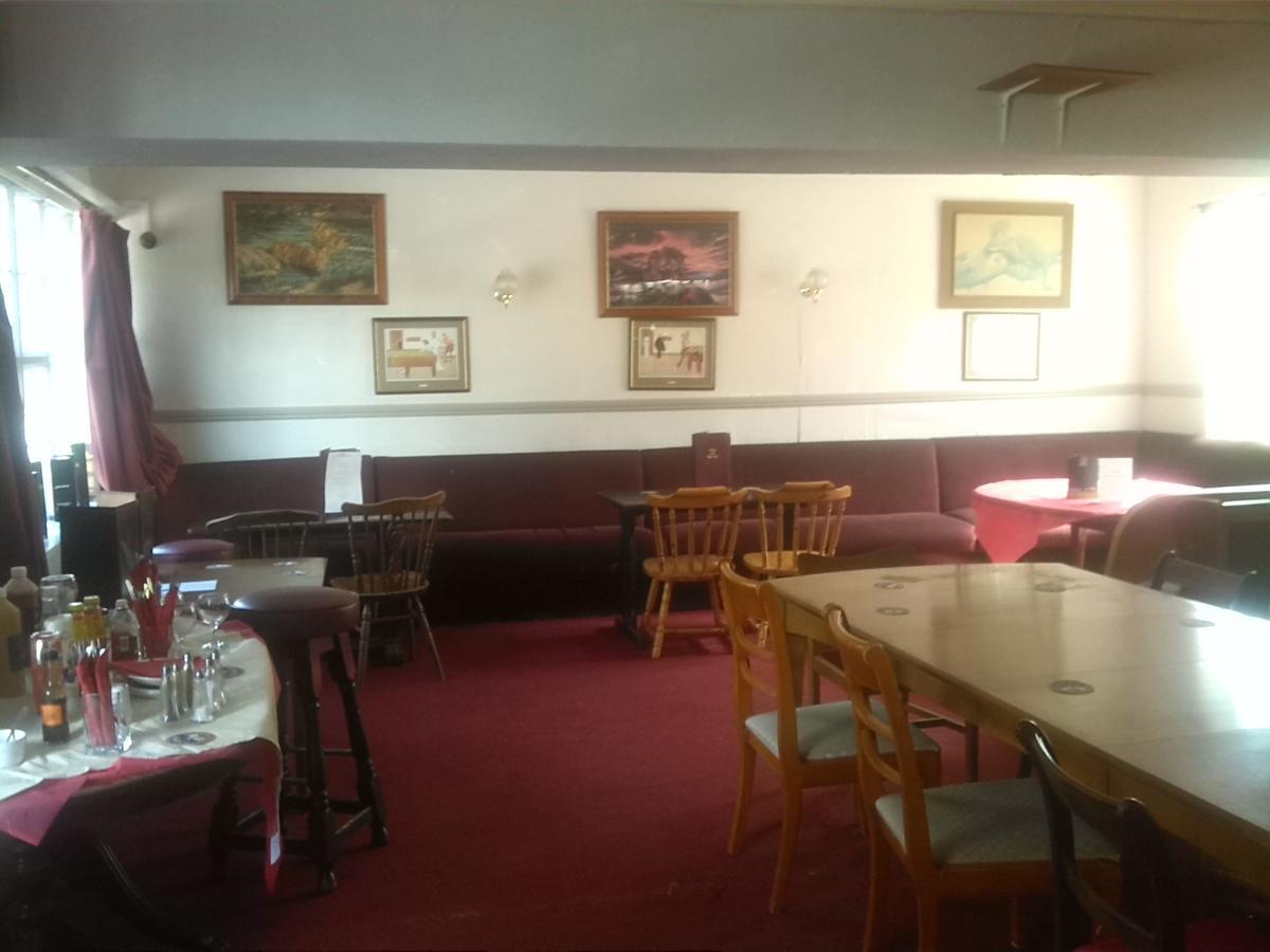 Swan Inn, Heathrow Airport Hotel Stanwell