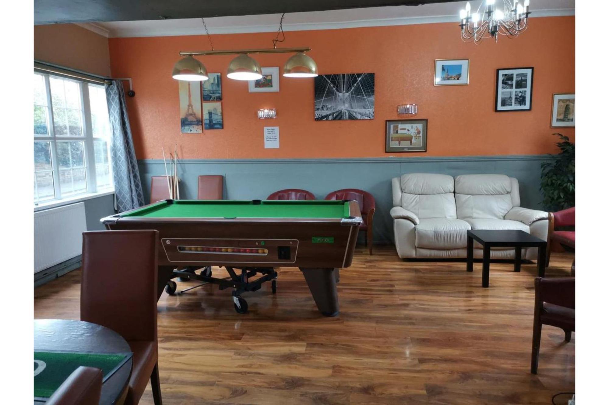 Swan Inn, Heathrow Airport Hotel Stanwell