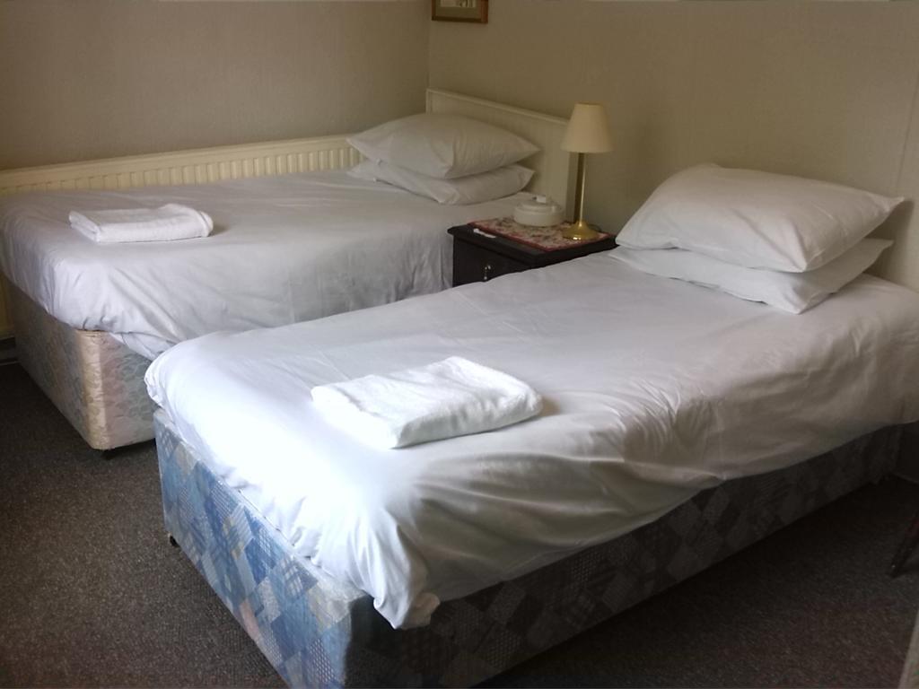 Swan Inn, Heathrow Airport