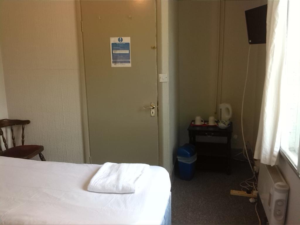 Hotel Swan Inn, Heathrow Airport Stanwell