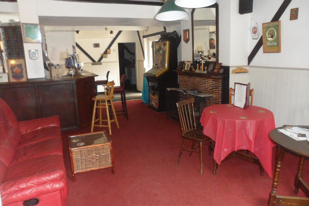 Swan Inn, Heathrow Airport Hotel Stanwell